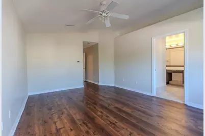 19431 SW 2nd St, Pembroke Pines, FL 33029 - Photo 9