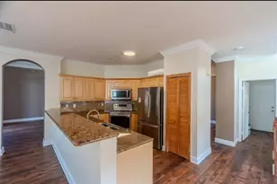 19431 SW 2nd St, Pembroke Pines, FL 33029 - Photo 7