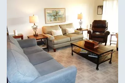 9440  Meadowood Dr, Unit #205, Fort Pierce, FL 34951 - Photo 5