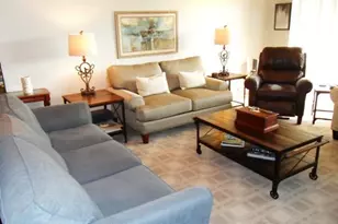 9440 Meadowood Dr, Fort Pierce, FL 34951 - Photo 5