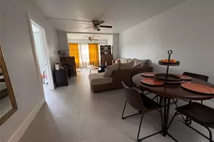 9235A Lagoon Pl Unit, Davie, FL 33324 - Photo 7