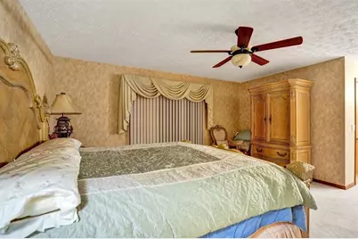 766 SE Cavern Ave, Port Saint Lucie, FL 34983 - Photo 13