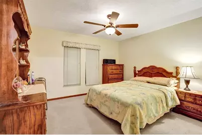 766 SE Cavern Ave, Port Saint Lucie, FL 34983 - Photo 27