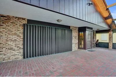 766 SE Cavern Ave, Port Saint Lucie, FL 34983 - Photo 55