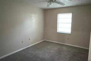 2004 S 10th St, Fort Pierce, FL 34950 - Photo 7