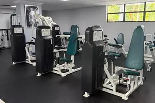 600 Parkview Dr, Hallandale Beach, FL 33009 - Photo 17