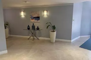 600 Parkview Dr, Hallandale Beach, FL 33009 - Photo 21