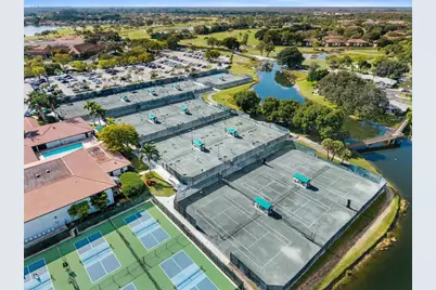 842  Club Dr, Unit #842, Palm Beach Gardens, FL 33418 - Photo 31