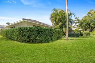 842 Club Dr, Palm Beach Gardens, FL 33418 - Photo 25