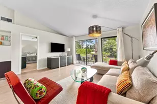 842 Club Dr, Palm Beach Gardens, FL 33418 - Photo 11