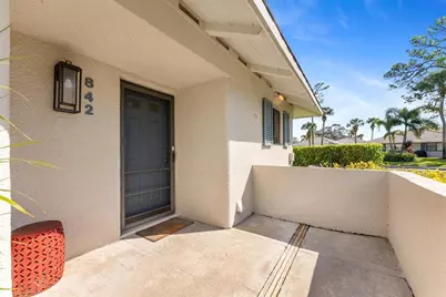 842  Club Dr, Unit #842, Palm Beach Gardens, FL 33418 - Photo 7