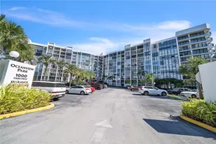 1000 Parkview Dr, Hallandale Beach, FL 33009 - Photo 29
