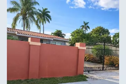 1017 SW 22nd Ter, Fort Lauderdale, FL 33312 - Photo 17