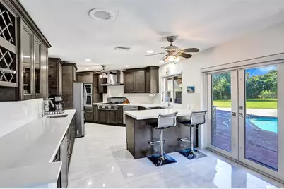 3061 SW 117th Ave, Davie, FL 33330 - Photo 15