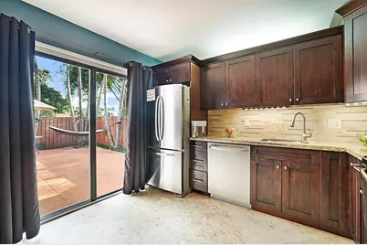 2876  Waterford Dr, Deerfield Beach, FL 33442 - Photo 13