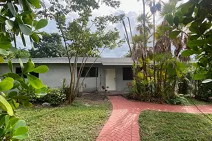 812 NE 17th Ct, Fort Lauderdale, FL 33305 - Photo 1