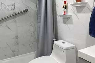 10905 W Clairmont Cir, Fort Lauderdale, FL 33321 - Photo 13