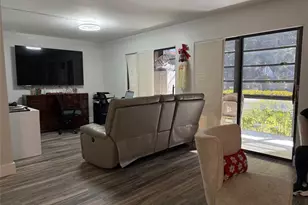 10905 W Clairmont Cir, Fort Lauderdale, FL 33321 - Photo 9