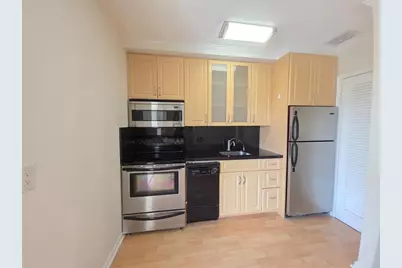 2131 NE 42nd Ct, Unit #208E, Lighthouse Point, FL 33064 - Photo 5