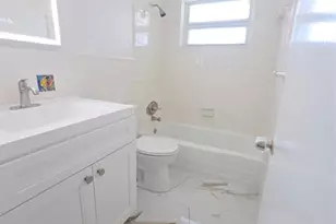 2131 NE 42nd Ct, Lighthouse Point, FL 33064 - Photo 13