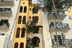 642 Valencia Unit, Coral Gables, FL 33134 - Photo 1