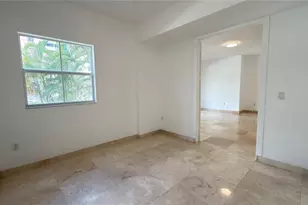 642 Valencia Unit, Coral Gables, FL 33134 - Photo 13