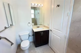 642 Valencia Unit, Coral Gables, FL 33134 - Photo 49