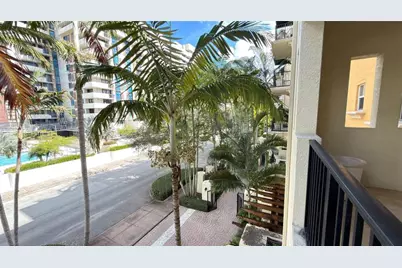 642  Valencia, Unit #305, Coral Gables, FL 33134 - Photo 29