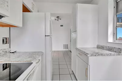 2350 NE 14th Street Cswy, Unit #611, Pompano Beach, FL 33062 - Photo 3
