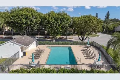 8610  Kimble Way, Boca Raton, FL 33433 - Photo 23