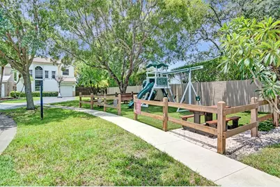 11567 N Open Ct, Cooper City, FL 33026 - Photo 53