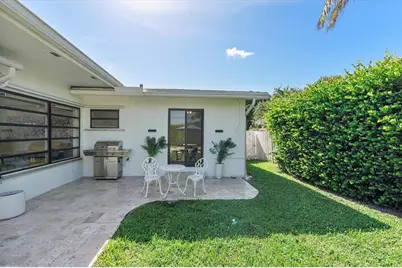 440 N Rainbow Dr, Hollywood, FL 33021 - Photo 23