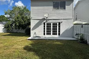 5516 NW 22nd St, Lauderhill, FL 33313 - Photo 27