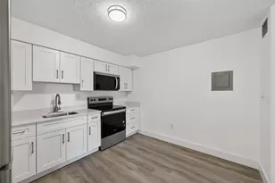 2465 SW 18th Ave, Miami, FL 33145 - Photo 9