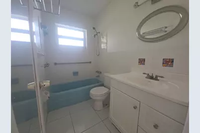 2131 NE 42nd Ct, Unit #209E, Lighthouse Point, FL 33064 - Photo 13