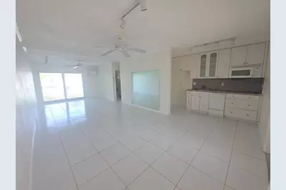 2131 NE 42nd Ct, Unit #209E, Lighthouse Point, FL 33064 - Photo 7