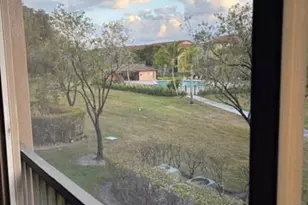 12650 SW 15th St, Pembroke Pines, FL 33027 - Photo 27