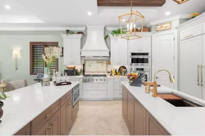 2500 NE 14th St, Fort Lauderdale, FL 33304 - Photo 11