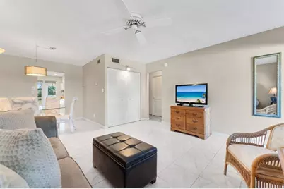 7390 NW 1st St, Unit #104, Margate, FL 33063 - Photo 5