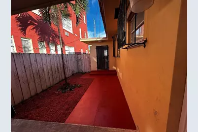 1781 SW 13th St, Miami, FL 33145 - Photo 47