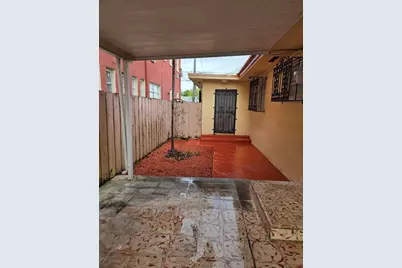 1781 SW 13th St, Miami, FL 33145 - Photo 17