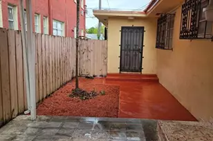 1781 SW 13th St, Miami, FL 33145 - Photo 17