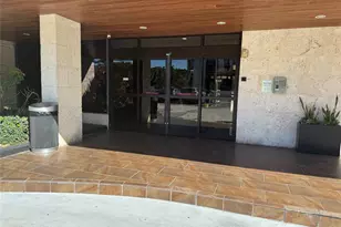 3375 N Country Club Dr, Miami, FL 33180 - Photo 3