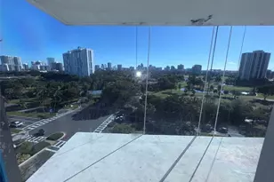 3375 N Country Club Dr, Miami, FL 33180 - Photo 27