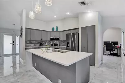 7909 NW 19th St, Margate, FL 33063 - Photo 7