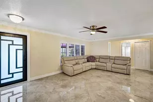 10216 NW 83rd St, Tamarac, FL 33321 - Photo 7