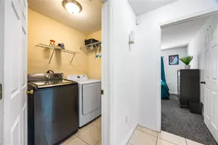 5408 NW 18th Pl, Lauderhill, FL 33313 - Photo 17