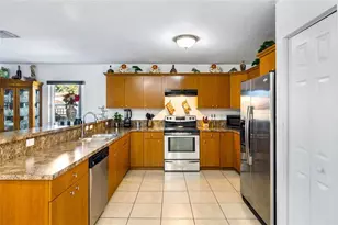 5408 NW 18th Pl, Lauderhill, FL 33313 - Photo 11