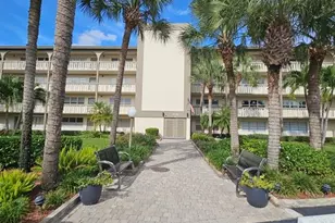 4701 Martinique Dr, Coconut Creek, FL 33066 - Photo 1