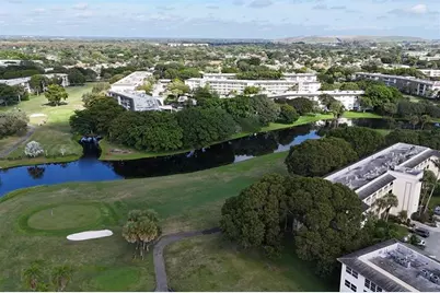 4701  Martinique Dr, Unit #H4, Coconut Creek, FL 33066 - Photo 9